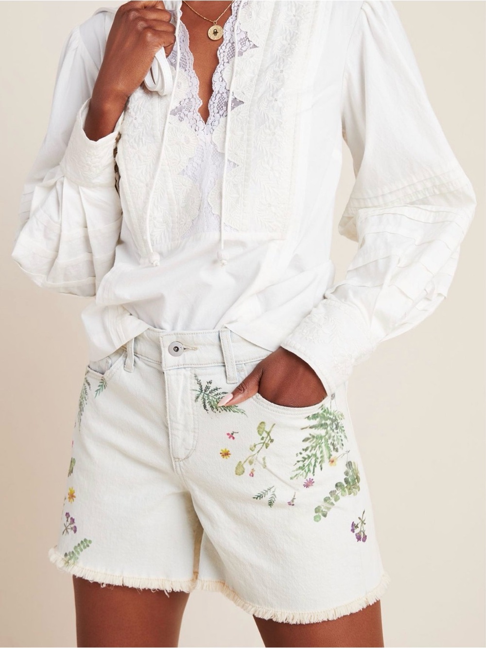 Anthropologie Pilcro Florise High-Rise Slim Denim Shorts in Vintage Denim Light